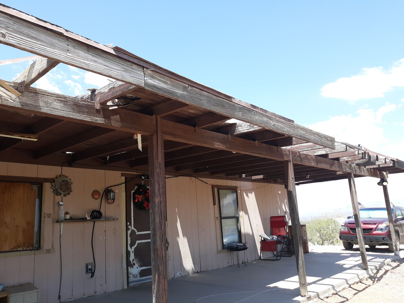 house:porch (before).jpg